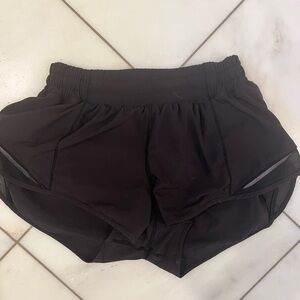 Black size 4 lulu shorts